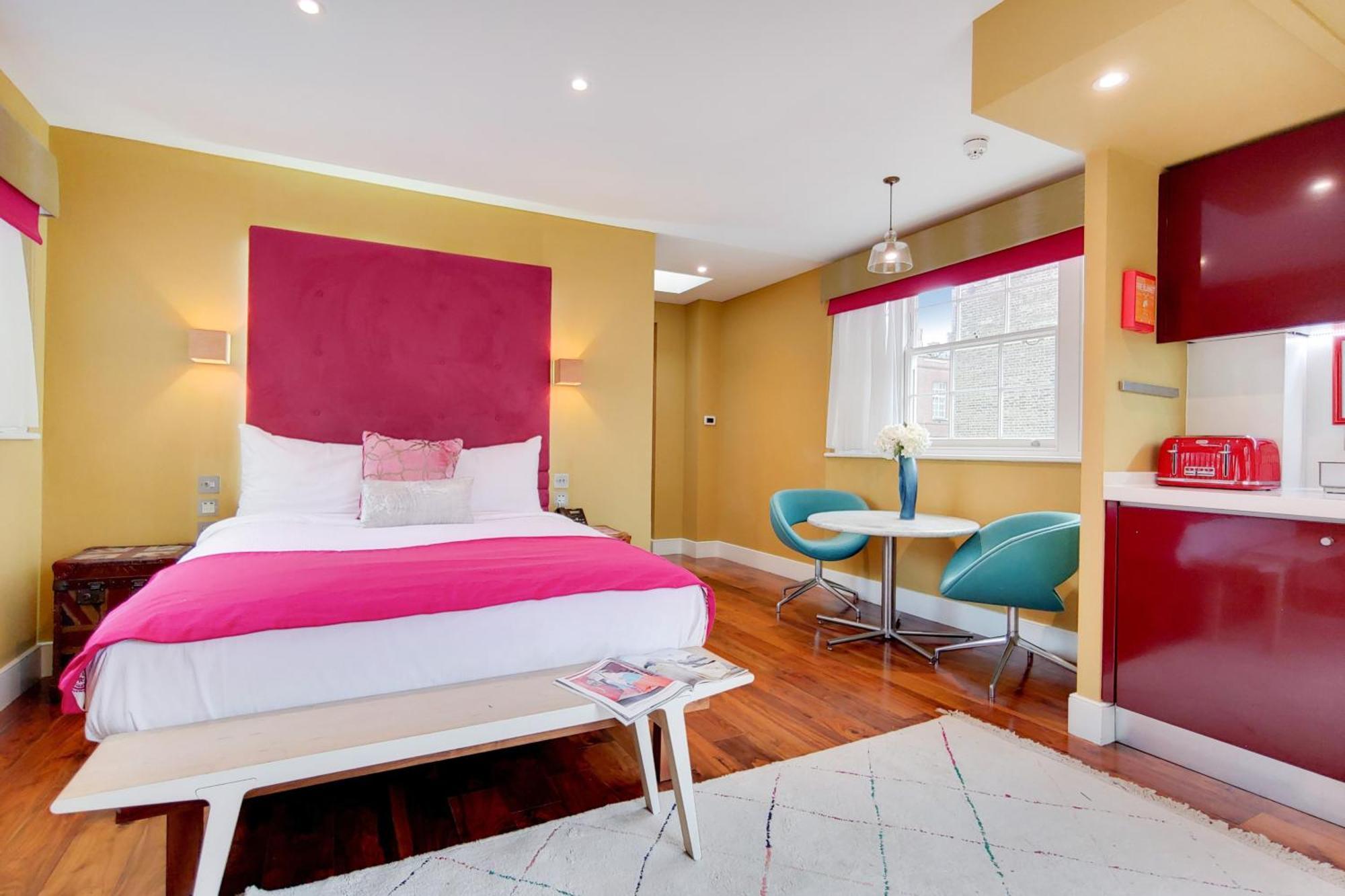 The Gyle - St Pancras 4*